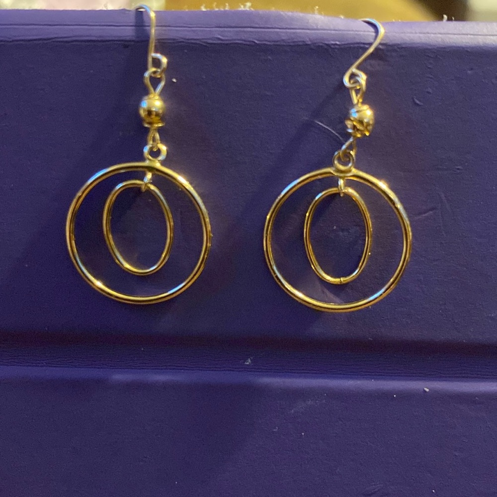 Beautiful Solid 14k Gold Circular Dangle Earrings… - image 1